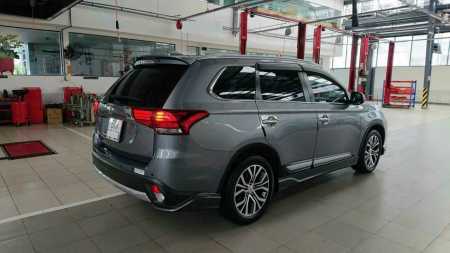 Outlander 2.0L CVT Prenium Lắp ráp VN Năm SX 2019. Biển số TP. Odo: 38.000km. Màu: Xám. Pháp lý, cá nhân, ký bánz4610969580154_fdaaae38b35d4e470e8e40decdce9cc0